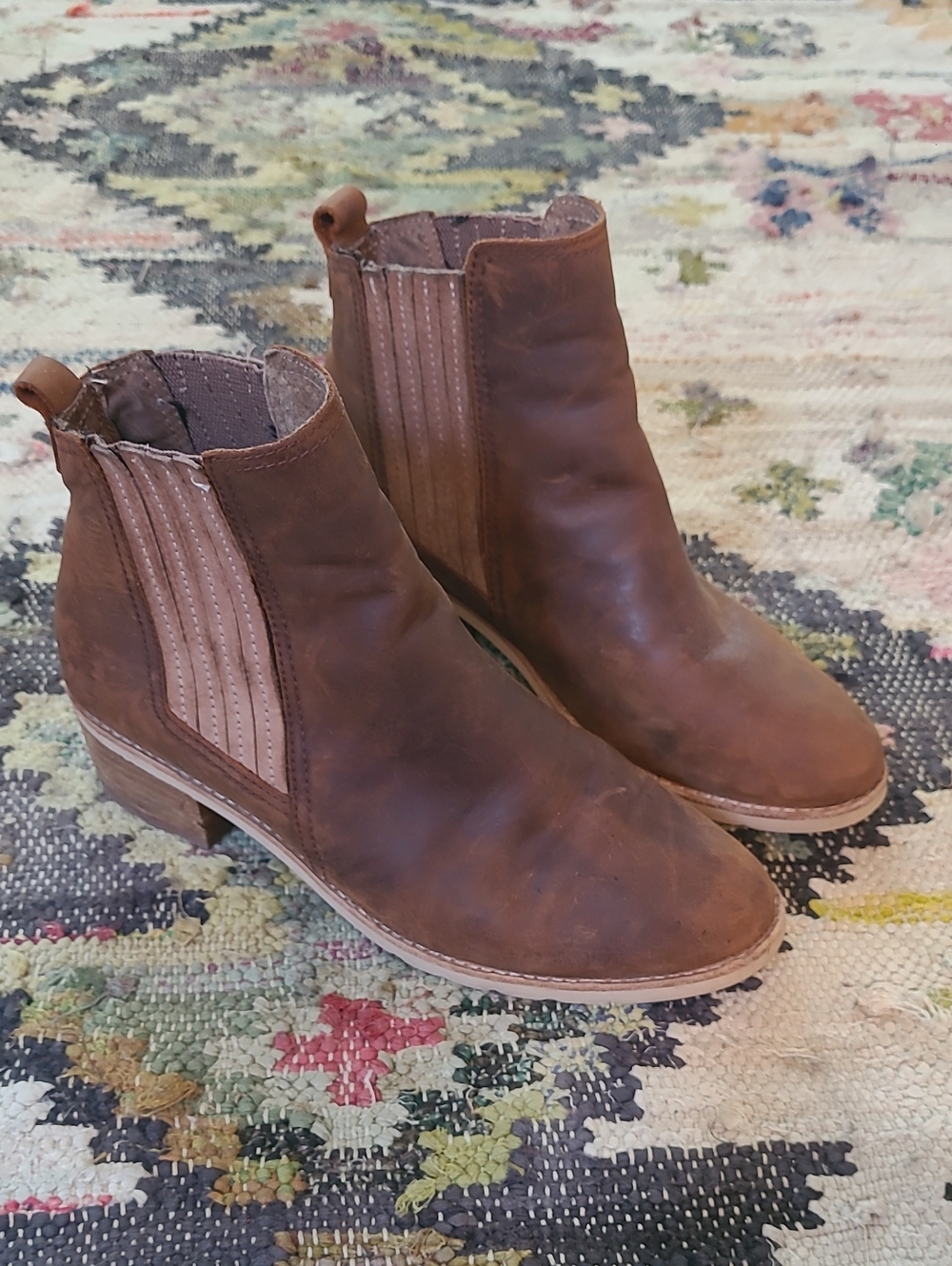 Reef Brown Leather Chelsea Ankle Boots